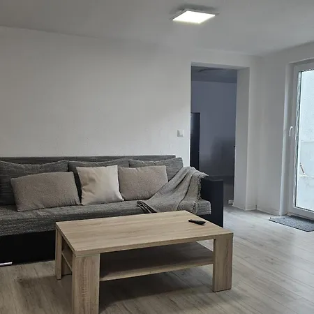 公寓 2 Mit Terrasse